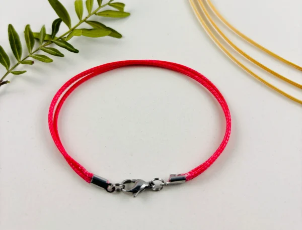 Upcycling Kitearmband Rot – Bild 3