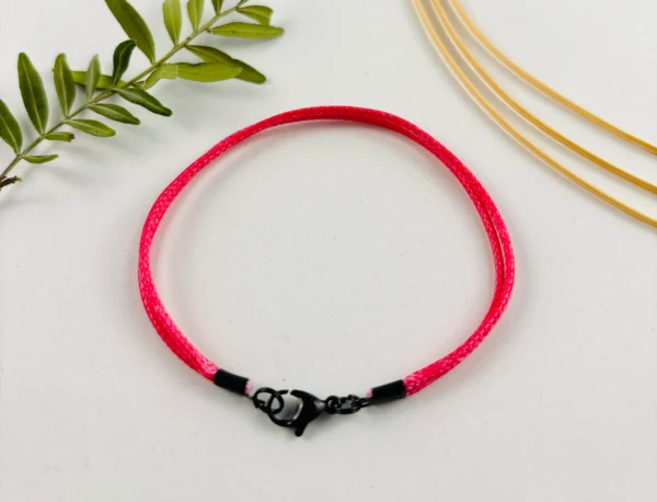 Upcycling Kitearmband Rot – Bild 2