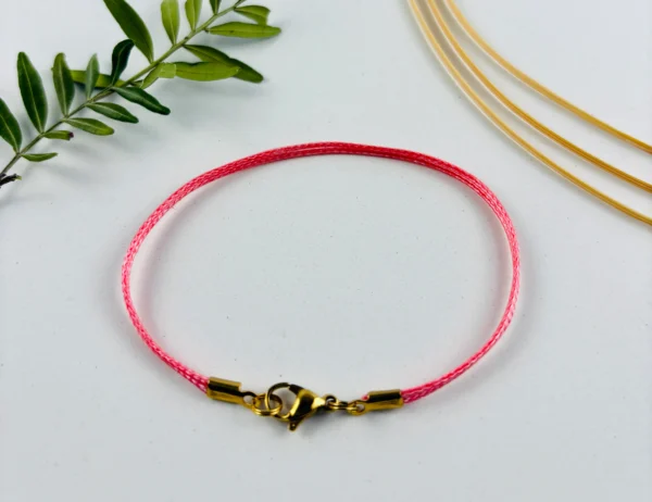 Upcycling Kitearmband Hellrot – Bild 3