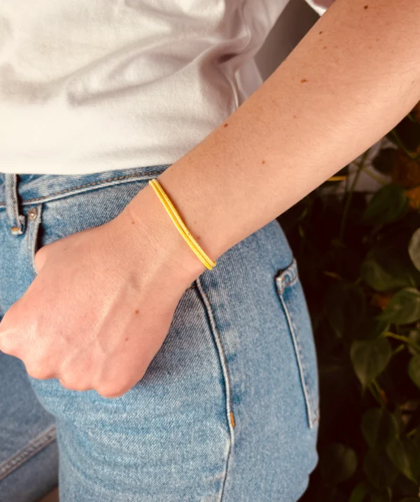 Upcycling Kitearmband Gelb – Bild 4