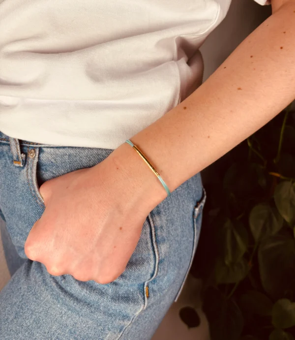 Upcycling Kitearmband Türkis mit 925 Silber/18K Gold – Bild 3
